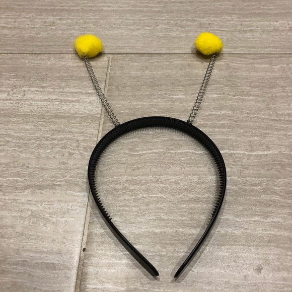 Busy Bee Light Up Bumblebee costume Junior Medium - Picture 5 of 7